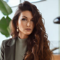 Отбасындағы жыныстық қатынас әйелге байланысты Семіз әйел басып жатыр