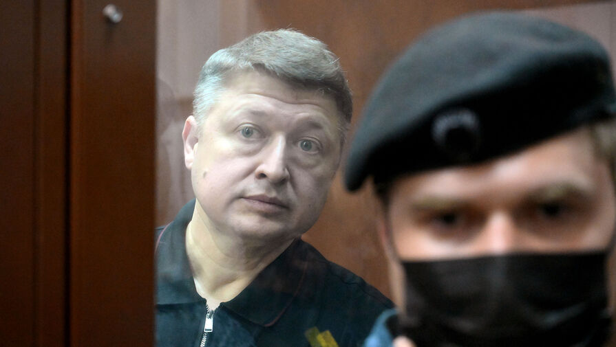Квартира у Кремля и участок с видом на затопленную колокольню: что нашли у друга Тимура Иванова