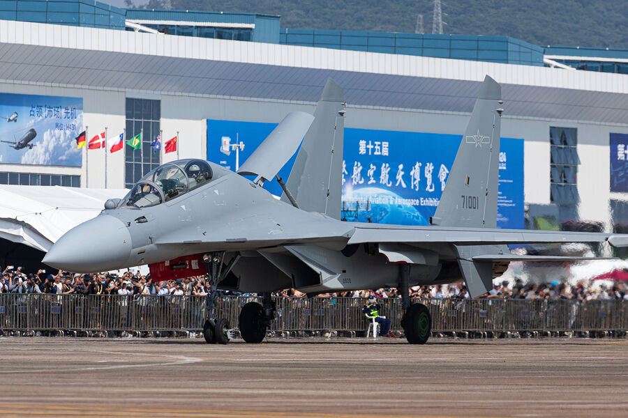 Многоцелевой истребитель Су-30 на&nbsp;Международном аэрокосмическом салоне Airshow China 2024