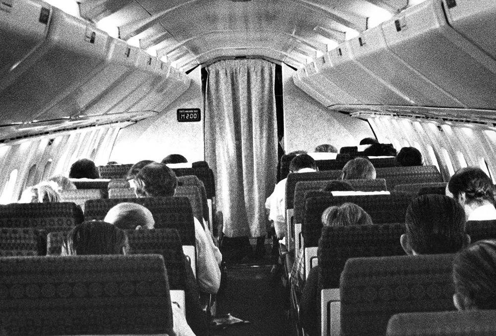 Свой первый полет «Конкорд» совершил 2 марта 1969 года. А уже в мае был представлен на авиасалоне в Ле-Бурже
