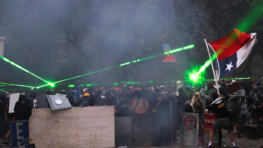 Во время протестов в Чили, 12 ноября 2019 года
