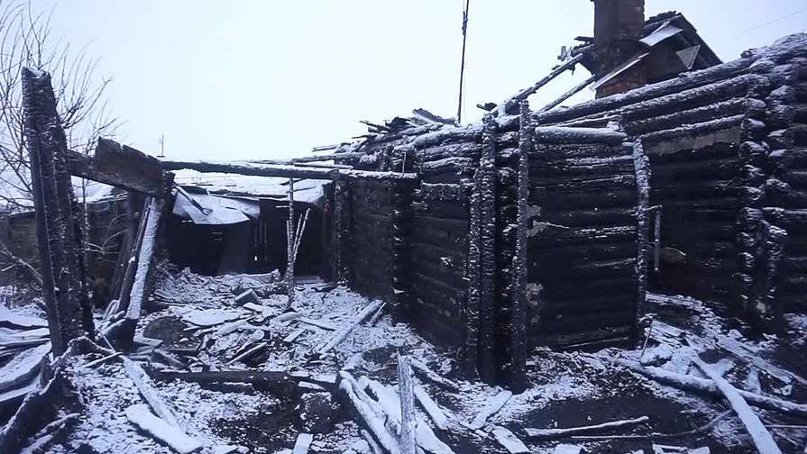 Последствия пожара в&nbsp;жилом доме в&nbsp;Юрге, где из-за пожара погибли восемь человек, 6 ноября 2018 года