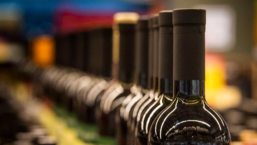 В России оценили сроки завоза алкоголя по параллельному импорту