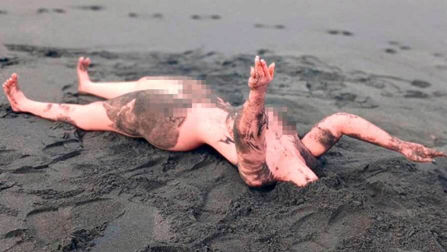 Женщина вызвала на пляж полицейских, перепутав секс-куклу с человеком
