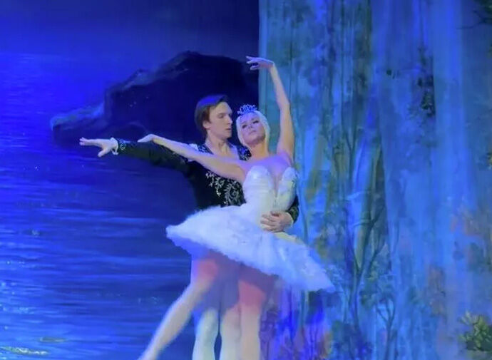 На Украине солиста балета могут отправить в ВСУ из-за Лебединого озера