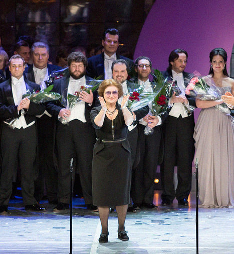 Хормейстер Наталья Попович на&nbsp;премьере гала-концерта «Viva Verdi!», 2013 год