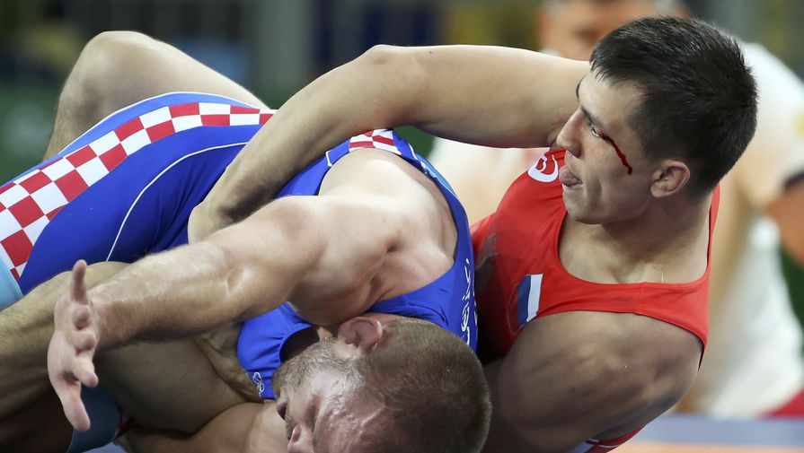 2016-08-14T155729Z_2048748619_RIOEC8E18BDTA_RTRMADP_3_OLYMPICS-RIO-WRESTLING-M-GRECO-75KG-pic905-895x505-99906.jpg