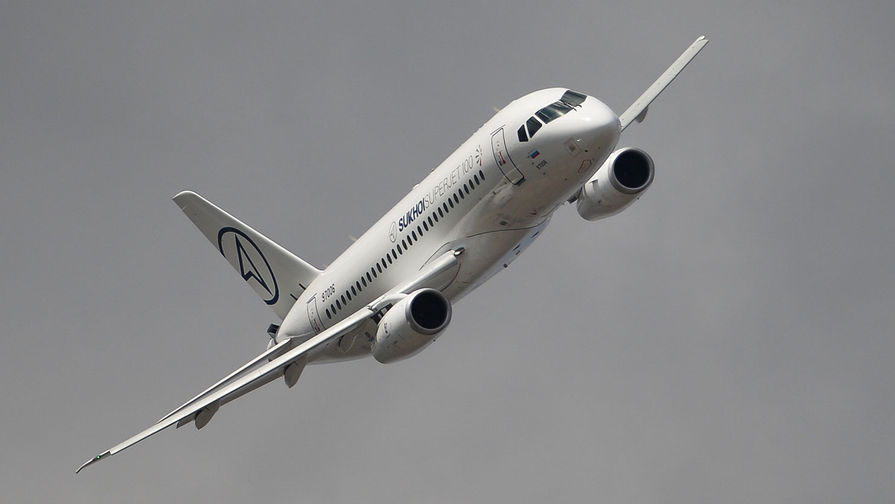 Летевший из Стамбула в Екатеринбург самолет экстренно сел в Сочи