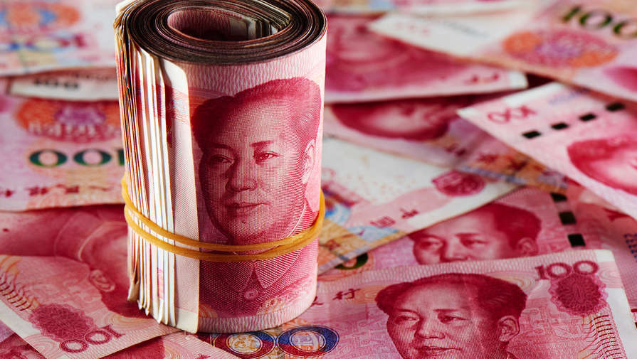 В Китае курс юаня к доллару снизился до минимума с октября 2020 года