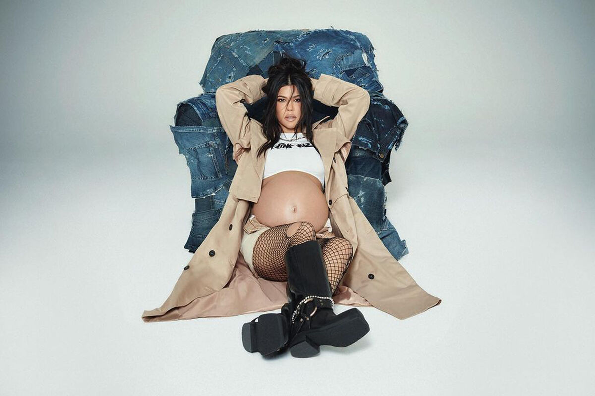 Беременная Рианна сходила на свидание с A$AP Rocky в новом откровенном образе