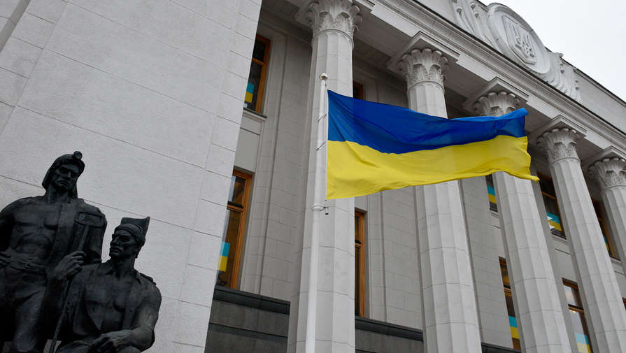 На Украине установили испытательный срок для контрактников