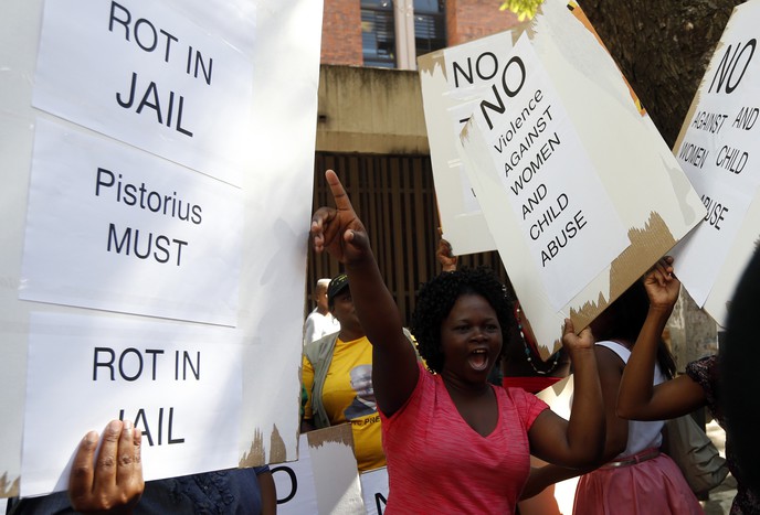 Представители Женской лиги Африканского национального конгресса (правящей партии ЮАР) потребовали не освобождать Писториуса под&nbsp;залог