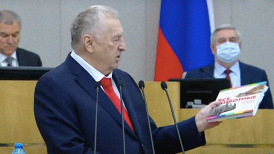 Жириновский заявил о желании стать генералом