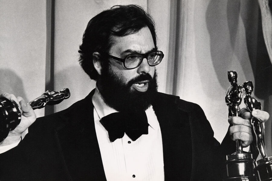 Режиссер Фрэнсис Форд Коппола на&nbsp;47-й ежегодной церемонии вручения премии &laquo;Оскар&raquo; в&nbsp;1975 году