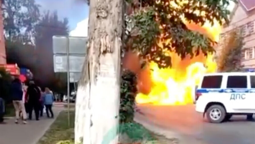 В Марий Эл автомобиль Lada взорвался после того, как водитель закурил в салоне