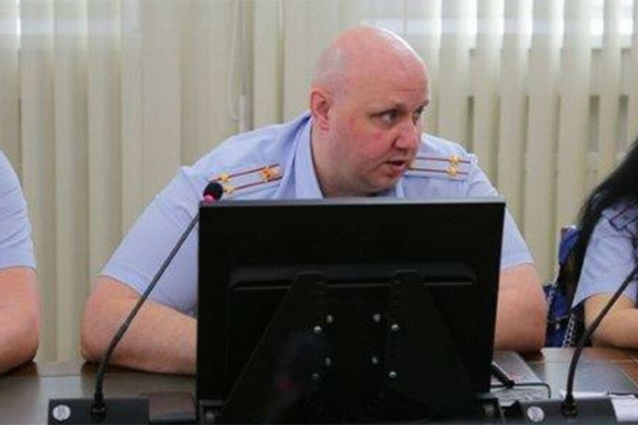 В Петербурге полиция задержала начальника ГИБДД за взятки - Газета.Ru ...