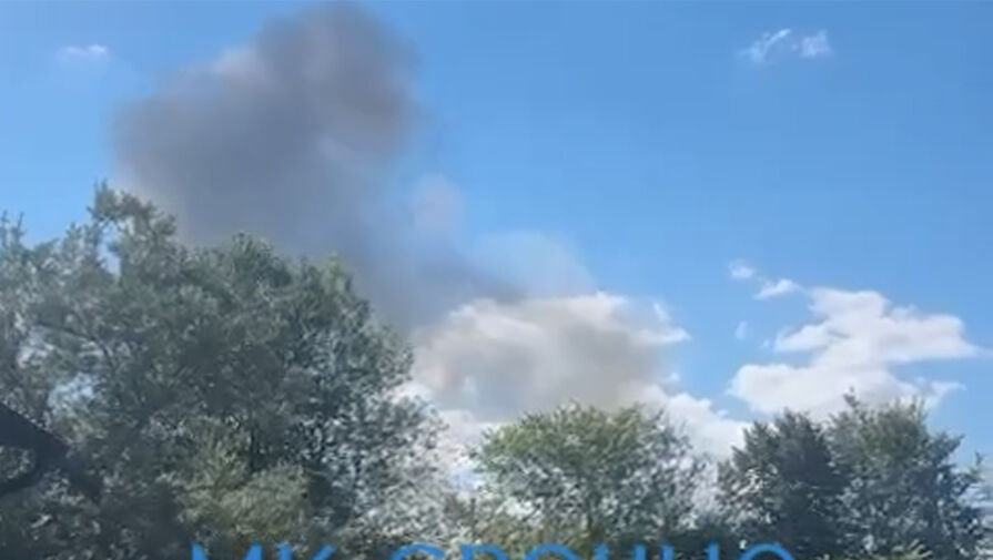 Опубликованы первые кадры крушения самолета SSJ в Подмосковье