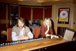 Бенни Андерссон и Агнета Фельтског в студии Polar Studios в Стокгольме, 1981 год