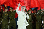 2015 год. Лев Лещенко во время праздничного концерта, посвященного 70-летию Победы в Великой Отечественной войне 