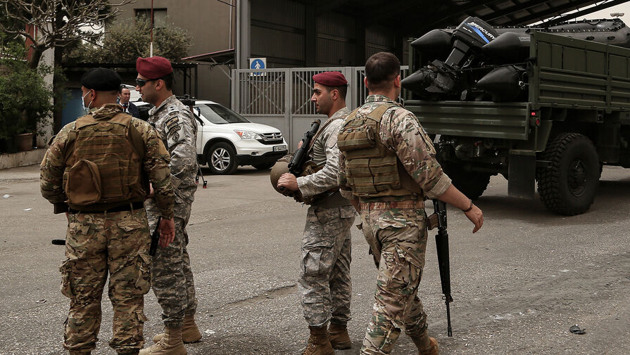 США выплатят зарплату ливанским военным и полицейским за полгода