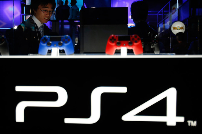 Продажи Sony PlayStation 4 в Токио