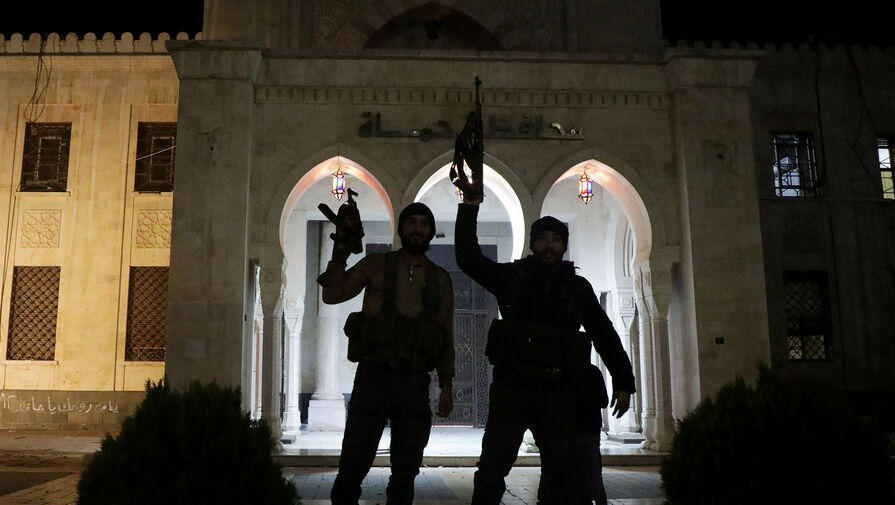 Курдские бойцы в Алеппо открыли огонь по силам безопасности Сирии