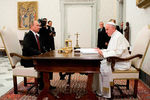 Папа Римский Франциск I встретился в Ватикане с Владимиром Путиным