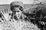 Девушка-снайпер, 1944 год 