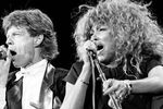 Мик Джаггер и Тина Тернер во время выступления на церемонии включения The Rolling Stones в Зал славы рок-н-ролла, 1989 год