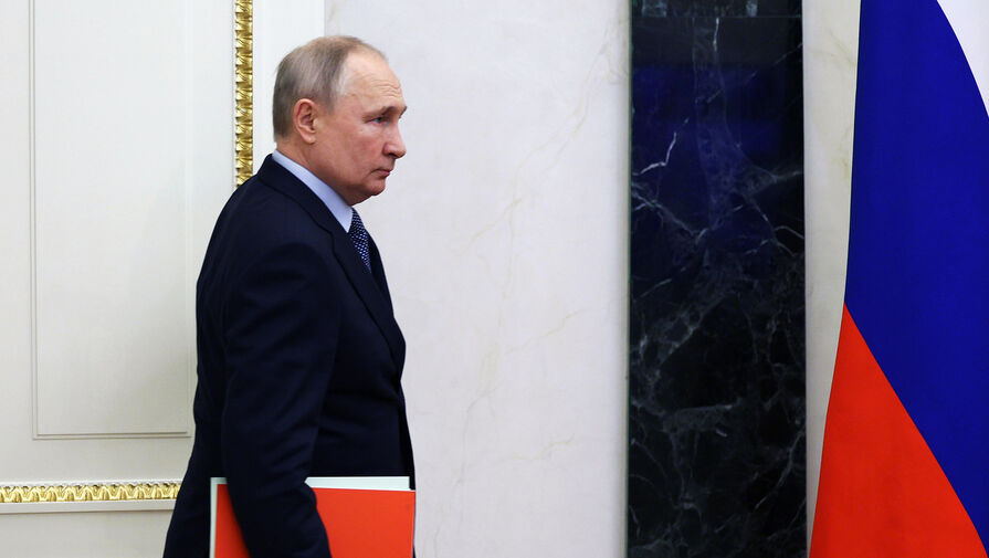Путин разрешил временные исключения из санкций, введенных против Украины в 2018 году