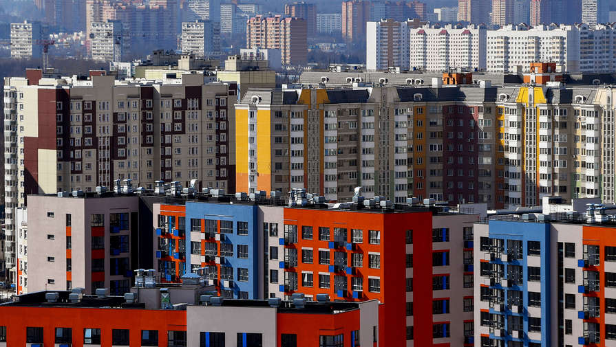 Продажи самых дорогих квартир в новостройках Москвы упали более чем в два раза в 2022 году