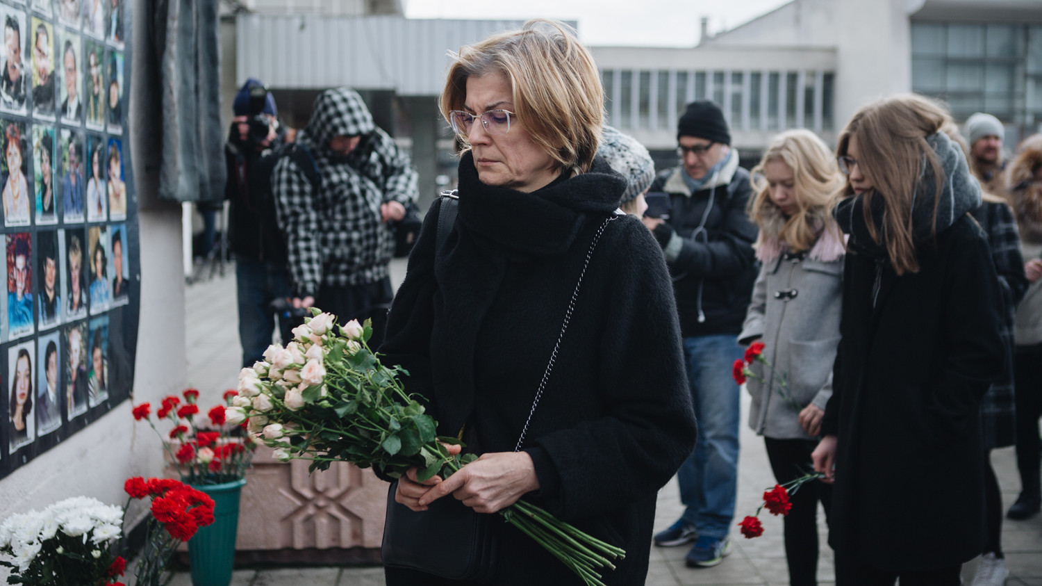 Памятные мероприятия около Театрального центра на Дубровке, 26 октября 2017 года