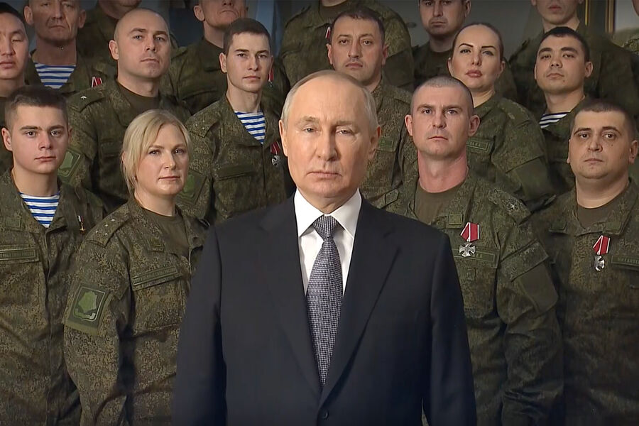 Владимир Путин во время обращения 31 декабря 2022 года