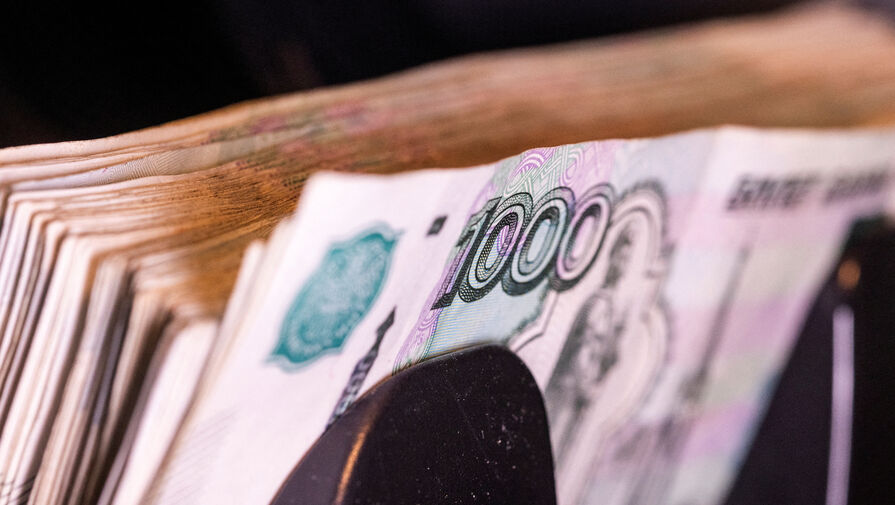 Доллар подешевел до 91 рубля на Мосбирже