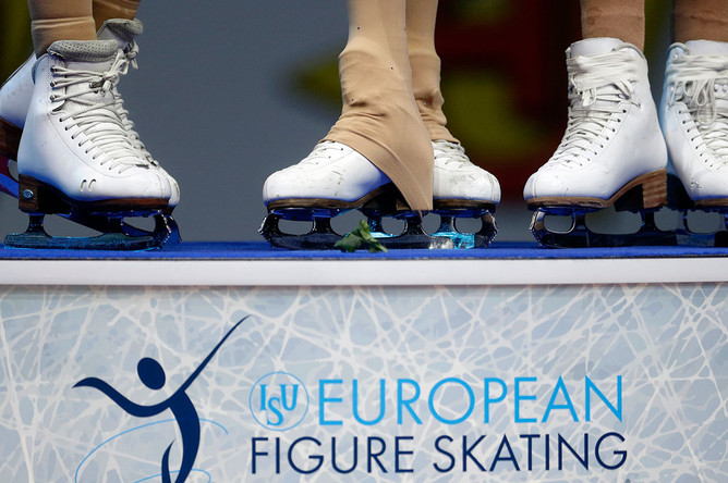 Пьедестал чемпионата Европы – 2016 в женском одиночном фигурном катании