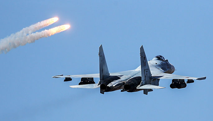 Истребитель Су-35
