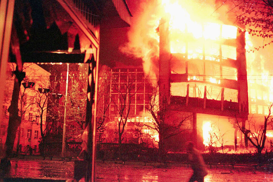 Последствия авиаударов по Белграду, 2 апреля 1999 года