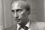 Заместитель мэра Ленинграда Владимир Путин в Мариинском дворце, 1991 год