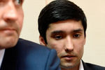 Сын вице-президента «ЛУКойла» Руслан Шамсуаров, обвиняемый в неповиновении распоряжению сотрудников полиции, в здании Гагаринского суда Москвы