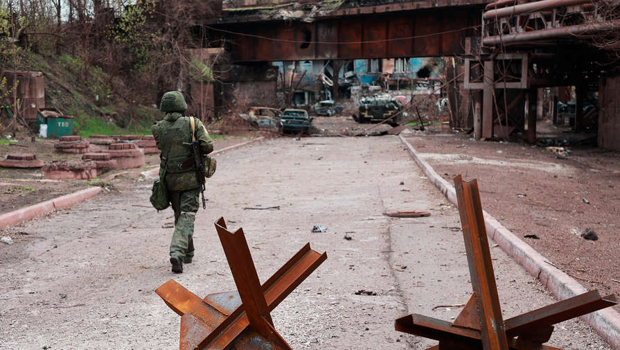 В Народной милиции ЛНР заявили о взятии в окружение украинских военных в Золотом и Горском