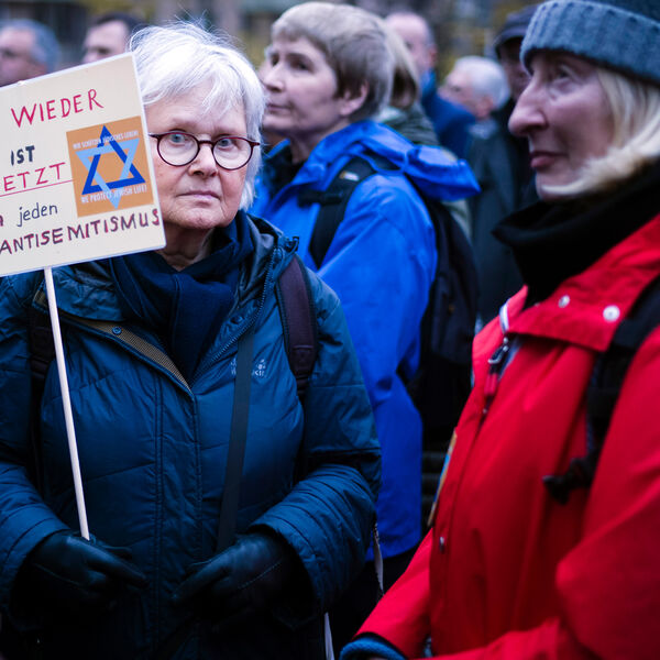 9 ноября — какой сегодня праздник? Что отмечают в этот день в России и мире