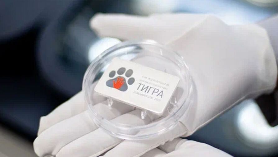 На стенде Сбера на ВЭФ-2022 можно купить новую серебряную памятную монету Банка России