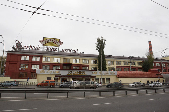 Вид на здание кондитерской фабрики ROSHEN