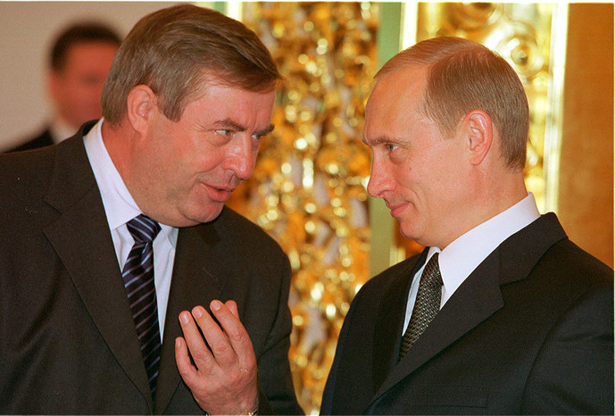 Президент России Владимир Путин и спикер Госдумы Геннадий Селезнев на&nbsp;ежегодном приеме в&nbsp;Кремле, 2002&nbsp;год