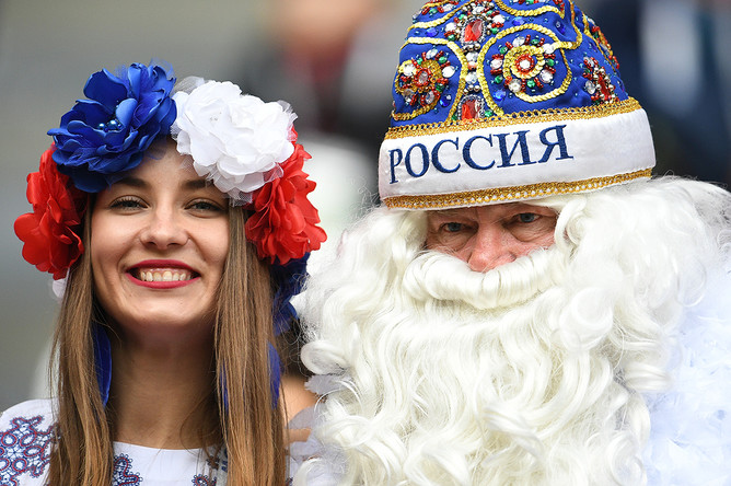 Болельщики сборной России перед началом матча Кубка конфедераций — 2017 по футболу между сборными Мексики и России