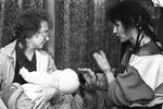 Сеанс экстрасенса Джуны. Пациент — семимесячный младенец с отеком мозга, 1988