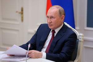 памятник бык с яйцами. RIAN 6708909.HR pic 32ratio 300x200 300x200 27881. памятник бык с яйцами фото. памятник бык с яйцами-RIAN 6708909.HR pic 32ratio 300x200 300x200 27881. картинка памятник бык с яйцами. картинка RIAN 6708909.HR pic 32ratio 300x200 300x200 27881. «Быка» привезли к бирже тайно — это была целая спецоперация