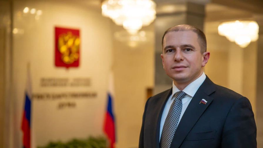 Депутат Романов назвал работу первой сессии Госдумы восьмого созыва продуктивной и социально необходимой