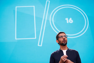 Генеральный директор Google Сундар Пичай на конференции Google I/O 2016