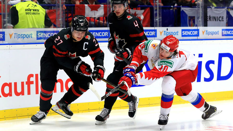 Во время финального матча молодежного чемпионата мира по&nbsp;хоккею между&nbsp;сборными командами Канады и России, 5 января 2020 года